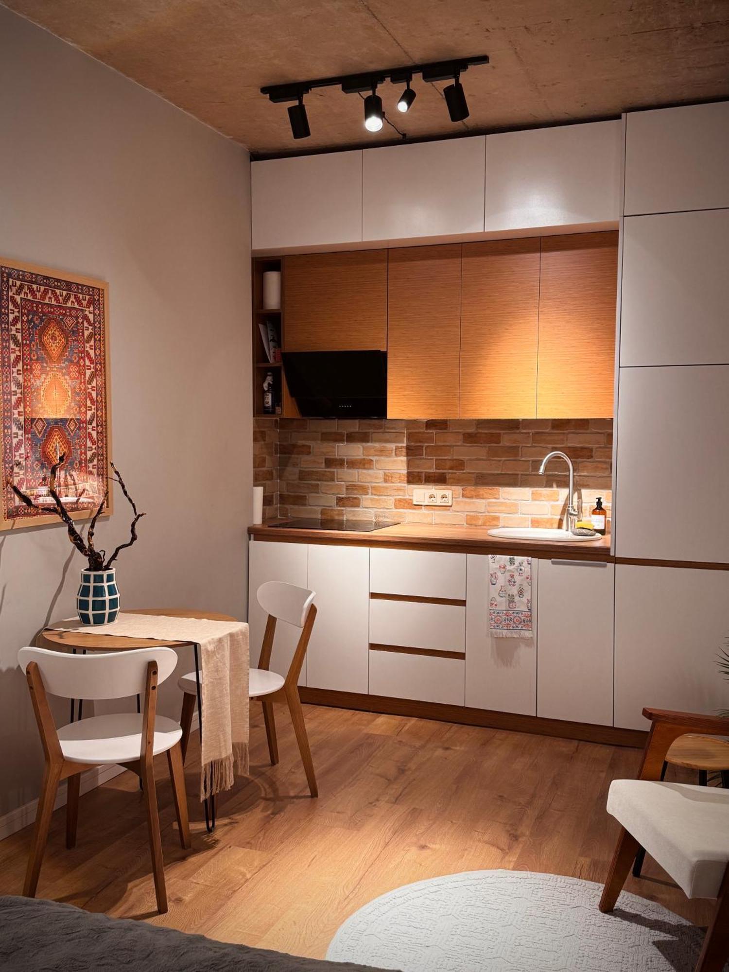 Cozy Cubby In شقة باتومي