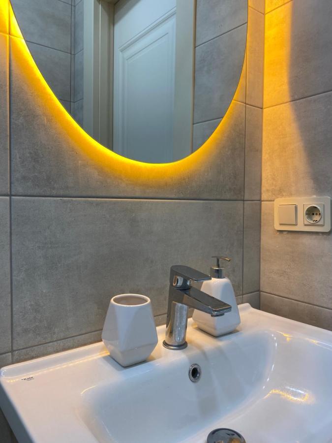 Cozy Cubby In Апартаменты Батуми